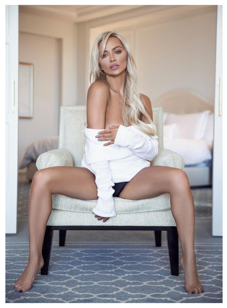 January 2018 Print Issue with Lindsey Pelas